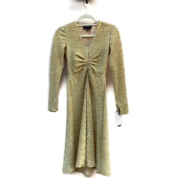 Donna Morgan Long Sleeve V-Neck Sequin Dress, Size 0 - Gold At Nordstrom Rack